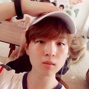 Meet your Posher, Edward